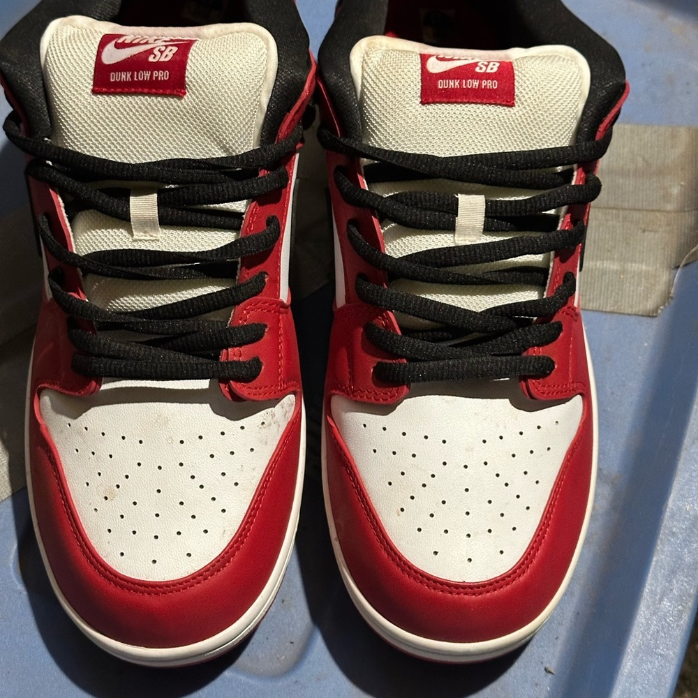 Nike Black and White Sneakers